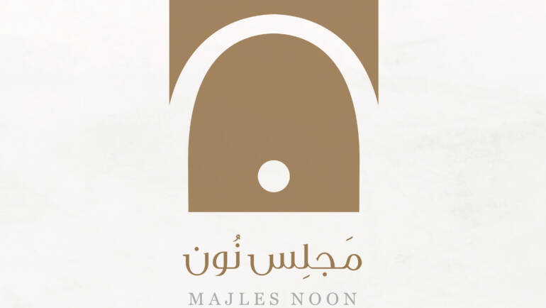 Majles Noon